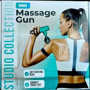 Mini massage gun